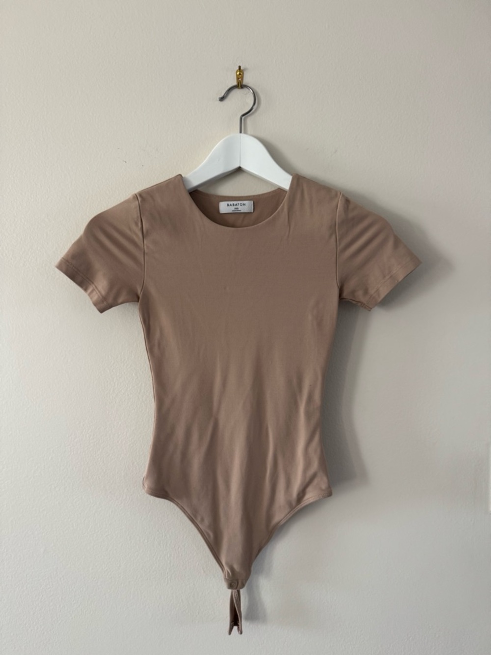 Aritzia Babaton Contour: Short-Sleeve T shirt Bodysuit
